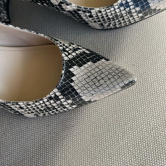 Grey black Snakeskin Patterned Women's Heels by Marc Jacobs - Picture 3 of 5